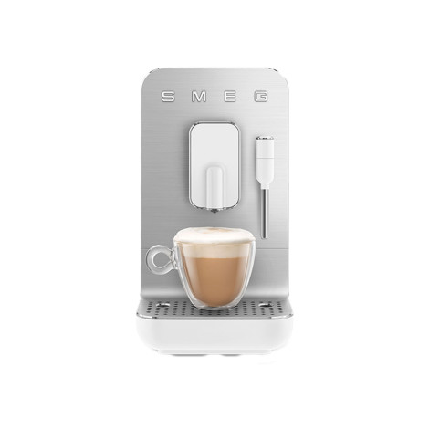 Smeg 50’s Style Silver White BCC02WHMEU Kaffeevollautomat mit Aufschäumer