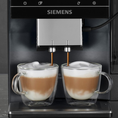 Atjaunināts kafijas automāts Siemens EQ.700 TP705R01