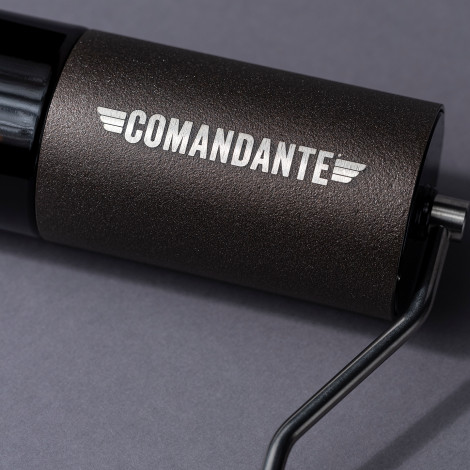 Manuālās kafijas dzirnaviņas Comandante C40 MK4 Nitro Blade Copper Mountain