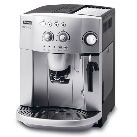 Kafijas automāts DeLonghi ESAM 4200.S Magnifica