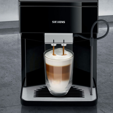 Kahvikone Siemens ”EQ.500 TP503R09”