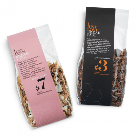 Set of organic granolas IJLB 