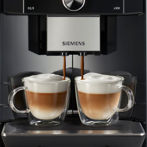 Kaffeemaschine Siemens „EQ.9 s300 TI923309RW“