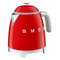 Mini kettle Smeg “KLF05RDUK 50’s Style Red”