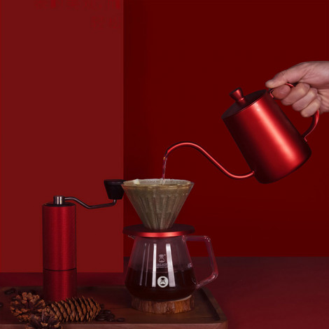 Kahvin valmistuspakkaus TIMEMORE ”Limited Edition Festival Red C3 Pour Over”
