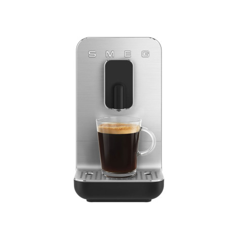 Smeg BCC01BLMEU 50’s Retro Style kahviautomaatti – musta