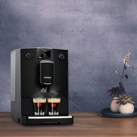 Nivona CafeRomatica NICR 690 täysautomaattinen kahvikone – musta
