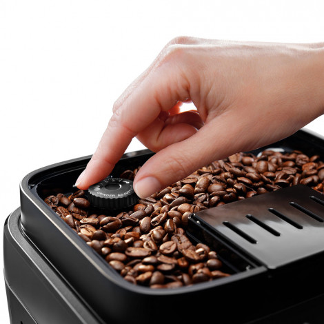 Kaffeemaschine DeLonghi „Magnifica Evo ECAM290.31.SB“