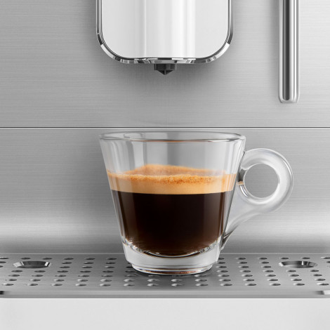 Smeg BCC02WHMUK 50’s Style Bean to Cup Coffee Machine – White