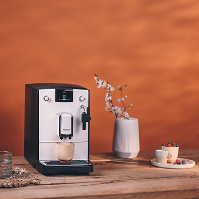 Nivona CafeRomatica NICR 560 täisautomaatne kohvimasin – must