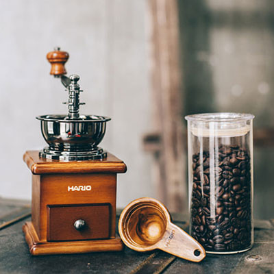 Manual coffee grinder Hario Standard