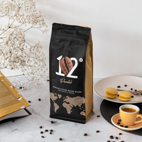 Kaffeebohnen „Parallel 12“ in einer Geschenkbox, 1 kg