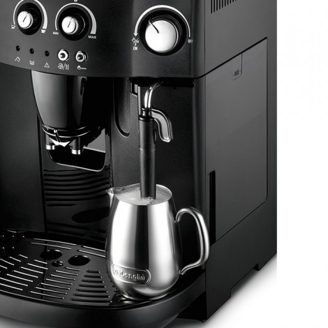 Kafijas automāts “De’Longhi ESAM 4000”