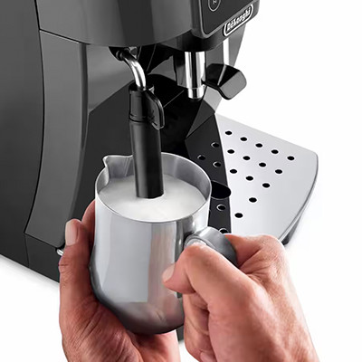 DeLonghi Magnifica Start ECAM220.22.GB automatinis kavos aparatas – pilkas