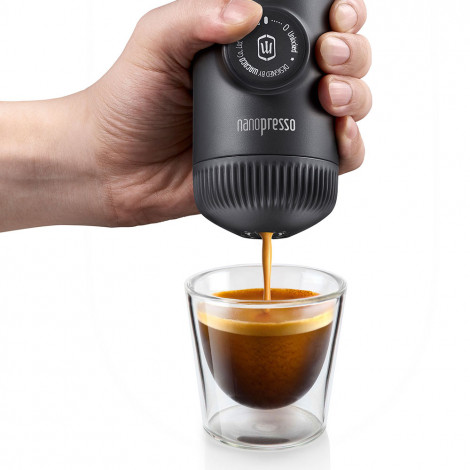 Bärbar espressomaskin WACACO Nanopresso Grey (med skyddsfodral)