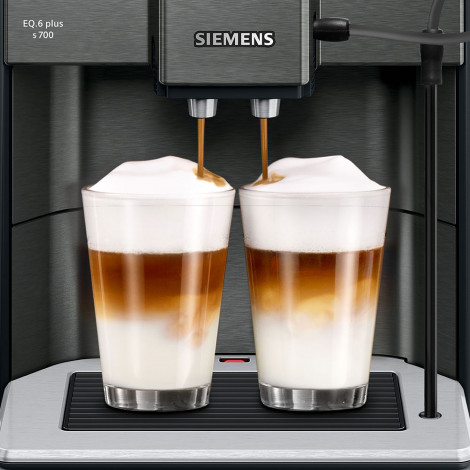 Kaffeemaschine Siemens „EQ.6 Plus s700 TE657319RW“